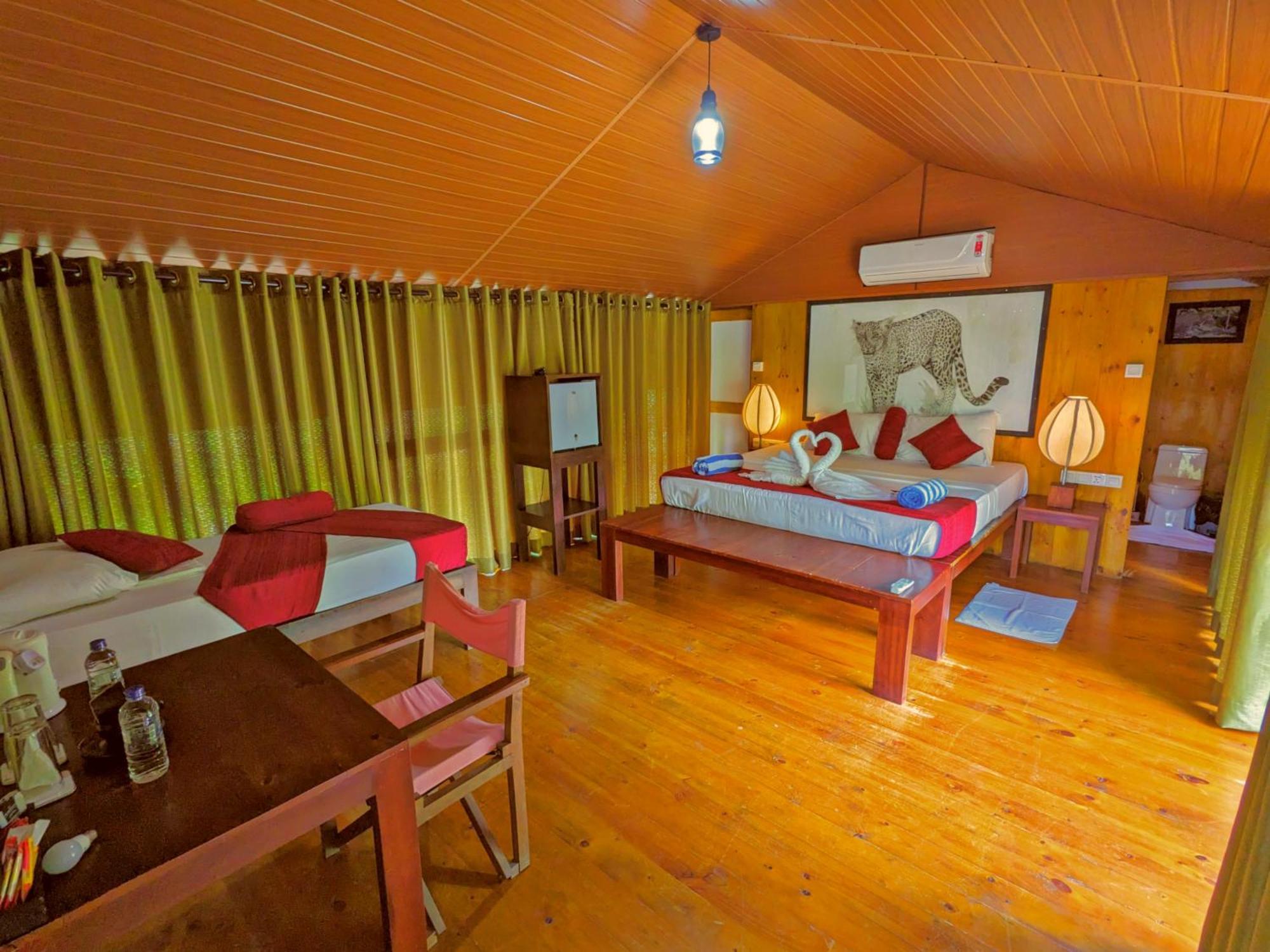 Yala Hotel Lion -Air Conditioned High Luxury Safari Camp Exteriör bild